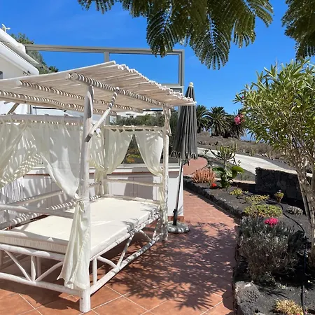 Apartment Castillo Lanzarote Bentley - Luxury -sleep In A Volcanic Cave