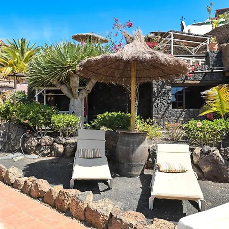 Apartment Castillo Lanzarote Bentley - Luxury -sleep In A Volcanic Cave *